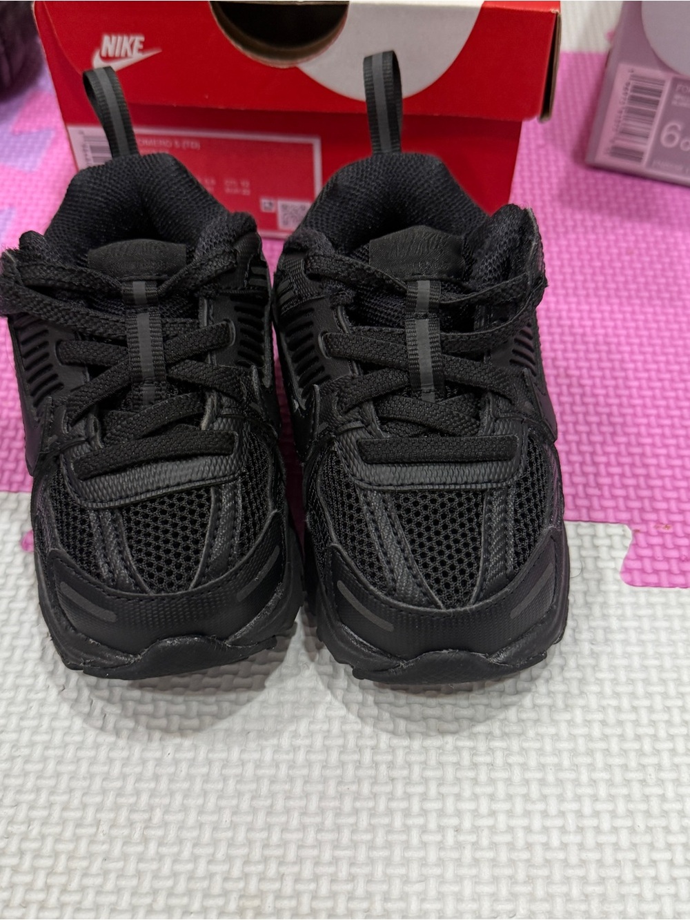 Nike Kids Black Mesh Athletic Sneakers